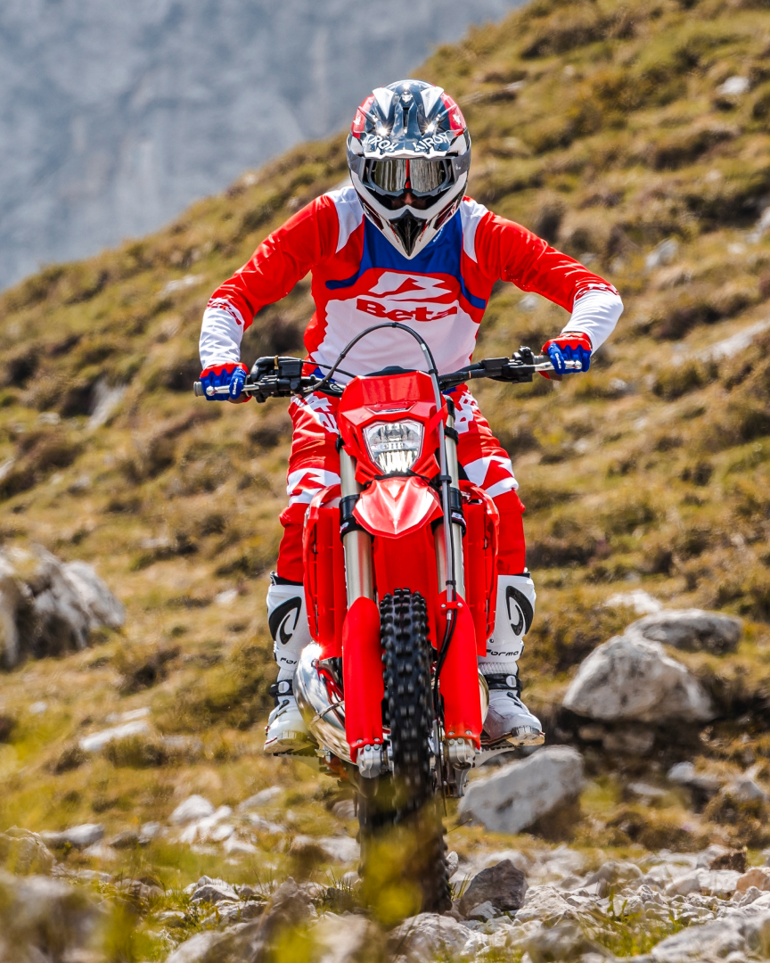 BETA RR 2T 250 X-PRO MY27 Frontansicht